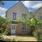 Oxford four-Bedrooms detached house with driveway parking