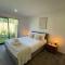 Stylish and Sleek Auckland Stay - Auckland