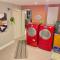 More than 100 years modern house, 3 rooms whit kids playground - لونغمونت