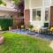 Bright, big home walking distance to Mcintosh lake - لونغمونت