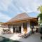 Stylish Pool Villa Tropical Hideaway - Ban Phru Champa