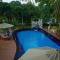 White Land City Hotel