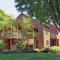 Spacious 2 Bed Condo at Crystal Mountain Resort