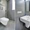 Tipsyy Inn Suites 007