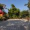 Treebo Vista Lago With Lake View - 比姆塔尔