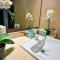 Best Location Marina & Sea View 1 min from JBR - Dubaj