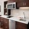 Towneplace Suites By Marriott Louisville Northeast
