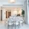 Elegant, Relaxing 3-Bedroom Apartment in Perfect Location at Canal Front 1 - Dubaj