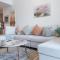 Comfy 1-Bedroom Apartment Perfect for 4 in JLT - Dubaj