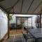 Newly Renovated 5BR 2BA Haven with Amenities - بريدجبورت