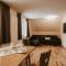 Murrmel Apartments