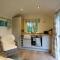 The Bailey Shepherd's Hut and Holiday Cottage - Skipton