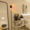 4pax, Asan hospital, full option, lotte world 20min, jamsil, gangnam 30min, 2queen beds 4pax, Asan hospital, full option, lotte world 20min, jamsil, gangnam 30min, 2queen beds