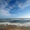 KH4111- The Beach Barn