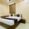 Stay10 B&M LUXURY ACCOMDATION - Indore