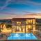 Villa Fellenza - Pool Villa By the Sea with Stunning SunriseView