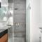 Bograshov 3BR with open View by FeelHome - Тель-Авів
