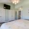2 B, Three Bedroom Townhome