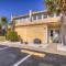 2 B, Three Bedroom Townhome