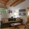 The Deep Forest Green Cottage - Cedar Mountain