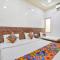 FabHotel Maa Gayatri Sadan - Nr Pram Mandir Shree Banke Bihari Temple