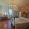 VILLA LAGO GROUND FLOOR- Pet friendly stay-private garden-parking-Lake view - Bike friendly holiday house