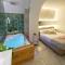 ETNEA 208 LUXURY JACUZZI SUITE Catania