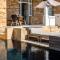 Villa Solara - Fresnaye heritage villa with pool, jacuzzi and views - 开普敦