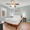 Sawgrass Cottage 3BR w Deck - كولومبيا