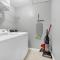 Sawgrass Cottage 3BR w Deck - كولومبيا