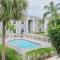 Beach Getaway with Pool, near Pier & Cruise Port - Cocoa Beach