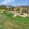 Modern Elegance Near Lakes Train Parks and Beaches