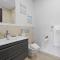 Eagle Beach - Diamond Garden 2BR condo - LV104