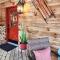 Stylish Forest Lodge with Large Hot Tub, Firepit and Fireplace minutes to Gore Mountain - North Creek