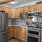 Alpine Acres Lodge by NW Comfy Cabins