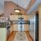 2 Mi to Ski Resort Beech Mtn Home with Fire Pit! - بيتش ماونتن