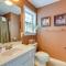 2 Mi to Ski Resort Beech Mtn Home with Fire Pit! - بيتش ماونتن
