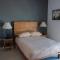 2br/2ba Condo 1 block to ocean! - Unit 4