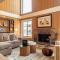 Creekside Condo 1296