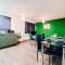 Apartment Near NEC, BHX, Bullring & Solihull - 伯明翰