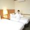 Hotel Azat Naha