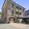 Ocean Parade 5 - Pool, Spa, Beach, Sleeps 5, Affordable