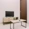 Comfort and Homey 2BR at Transpark Bintaro Apartment By Travelio - 当格浪