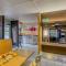B&B HOTEL Bordeaux Lormont B&B HOTEL Bordeaux Lormont