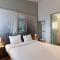 B&B HOTEL Lyon St Priest