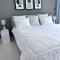 A Luxurious 2 Bedroom Emaar Beachfront Apartment in Palm Jumeirah