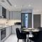 A Luxurious 2 Bedroom Emaar Beachfront Apartment in Palm Jumeirah - 迪拜
