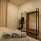 Sage Suite at ArnoTriplex! Hot Tub and Pet Friendly! - 阿尔伯克基