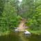 A Serene A-Frame Cabin with Hot Tub - أكسفورد