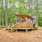 A Serene A-Frame Cabin with Hot Tub - أكسفورد
